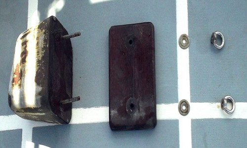 Le bloc de bois support de pilote démonté